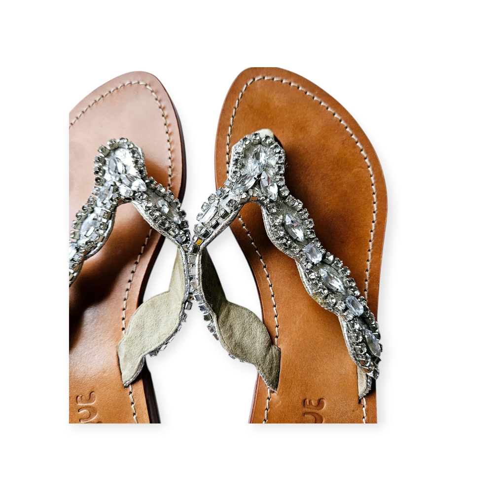 Mystique Boutique Rhinestone Beaded Leather Flip Flop Sandals Size 6 - Picture 2 of 9